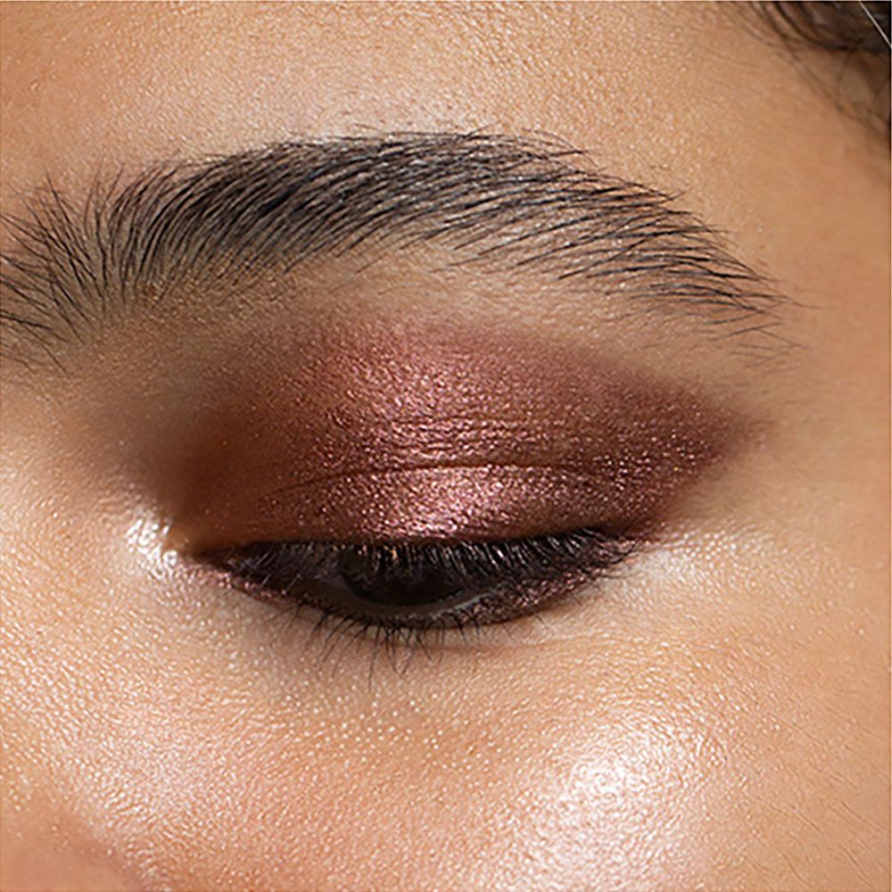 Natürliche Schönheit, ein Blick auf Naturkosmetik Lidschatten - Blanda Beauty