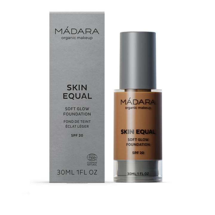 Mádara Skin Equal Soft Glow Foundation 30 ml in Fudge – natürliche Foundation für dunkle Haut