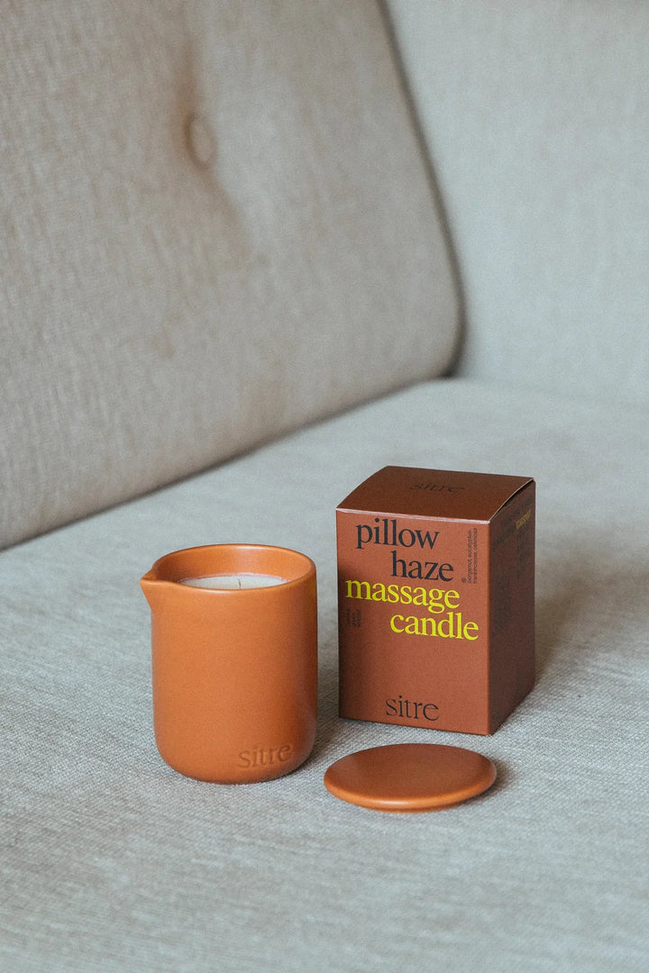 Sitre Pillow Haze Massage Candle - Pflegendes Körperöl aus natürlichem Wachs mit hochwertigem Keramikgefäß