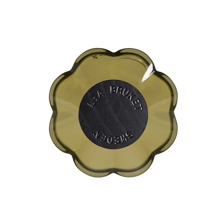 L Bruket Dísir Parfumflakon von oben – skulptural geformter Flakon
