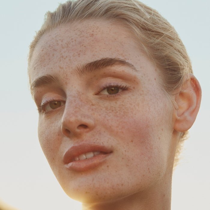 The Beautiful Tint - Model Look