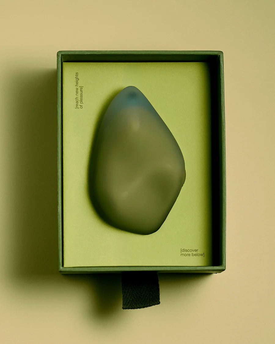 Sitre New Heights Vibrator in geöffneter Premium-Verpackung
