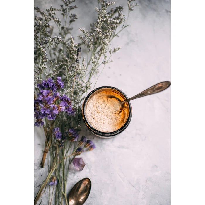 Ashwaganda: Ayurvedic Ginseng > 1.5% Withanoloides Picture With Spoon
