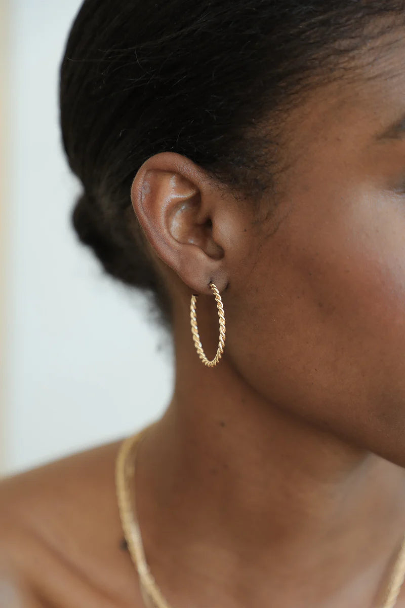 Earrings Narcisse M von Waekura - getragen