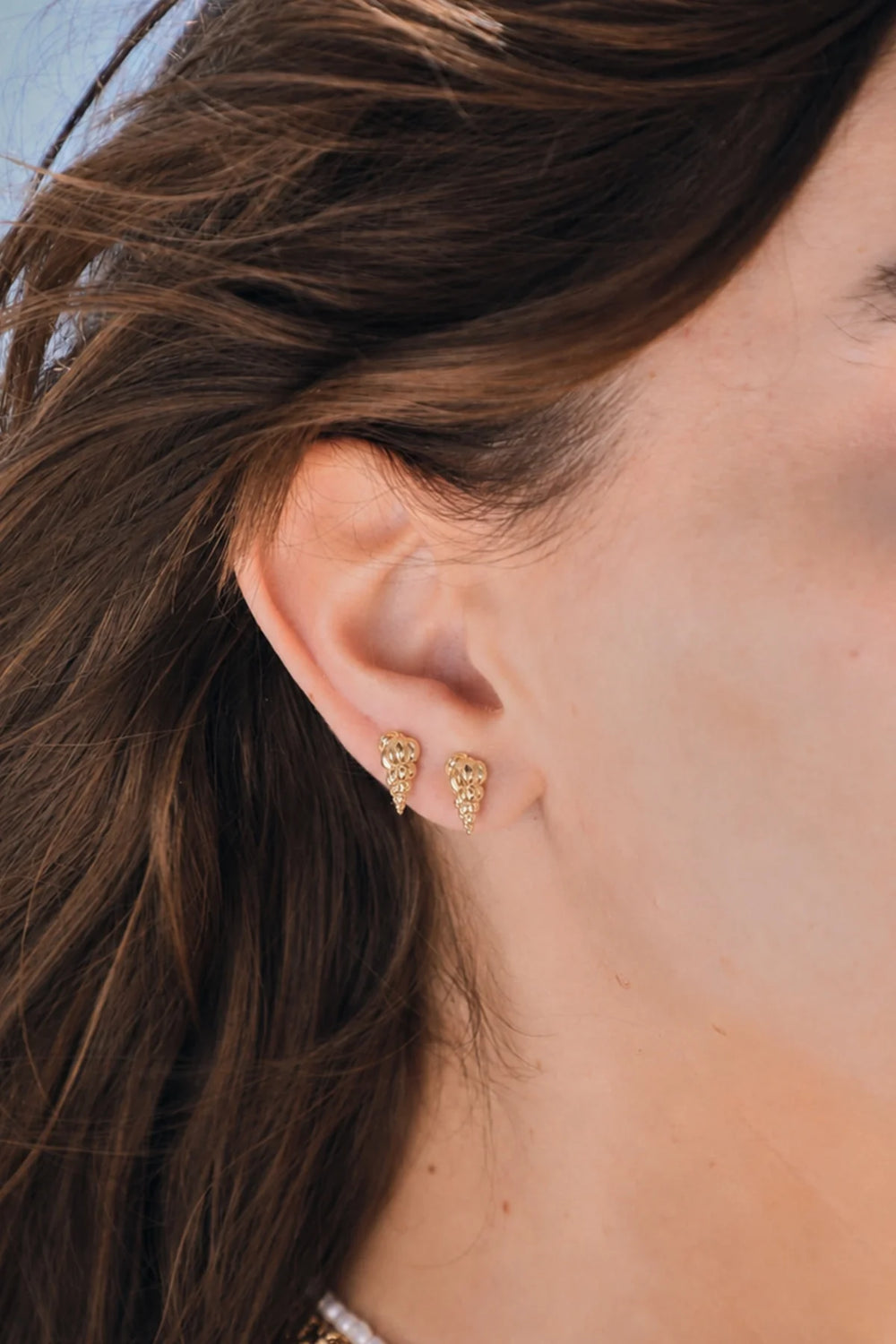 Sierra Studs von Waekura - getragen