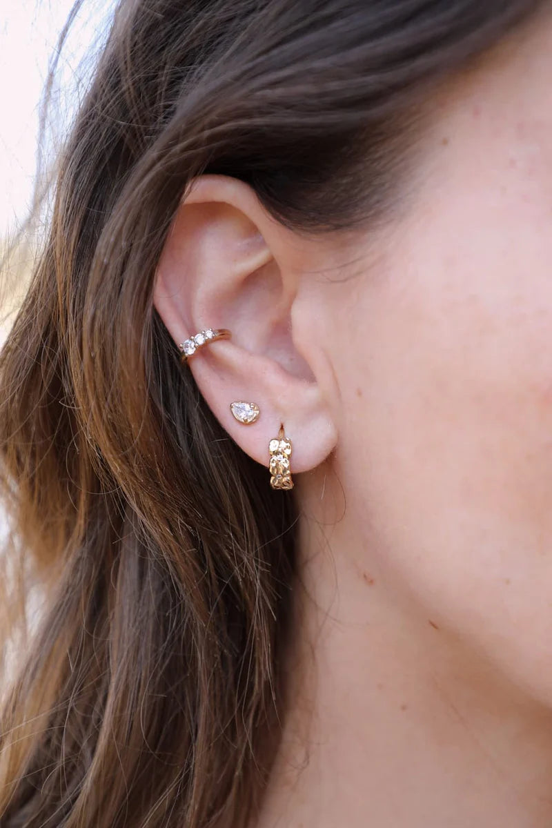Elvire Earrings von Waekura - getragen