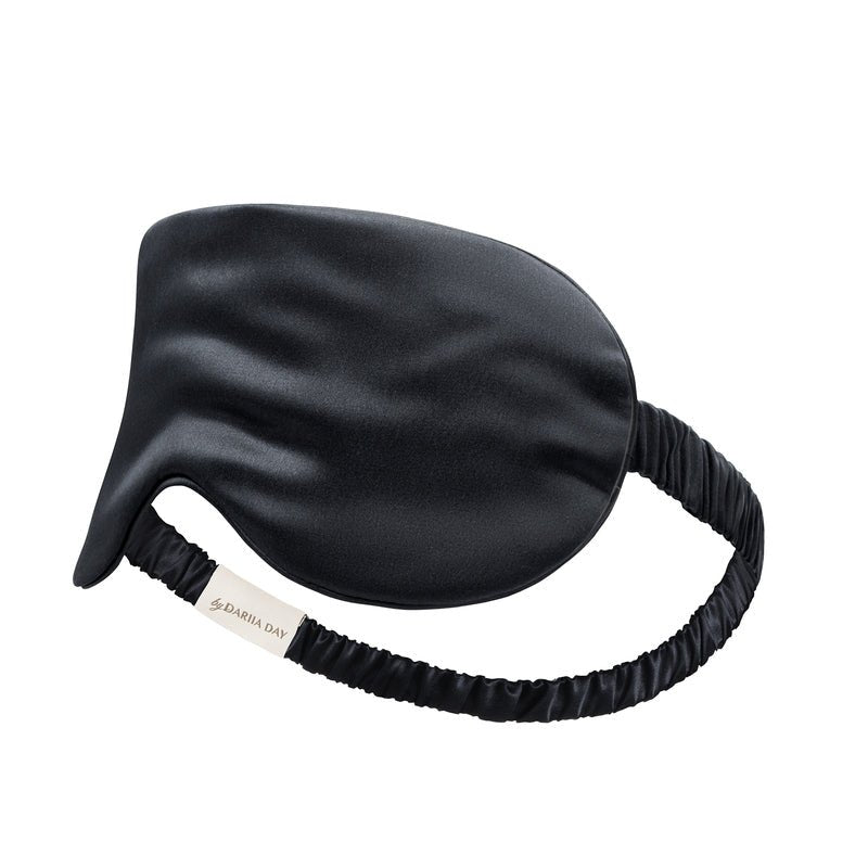 Silk Eye Mask Midnight Black Detailansicht - Seidenschlafmaske mit elastischem Seidenband OEKO-TEX zertifiziert