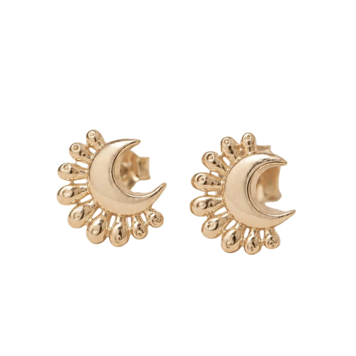 Nerina Studs von Waekura