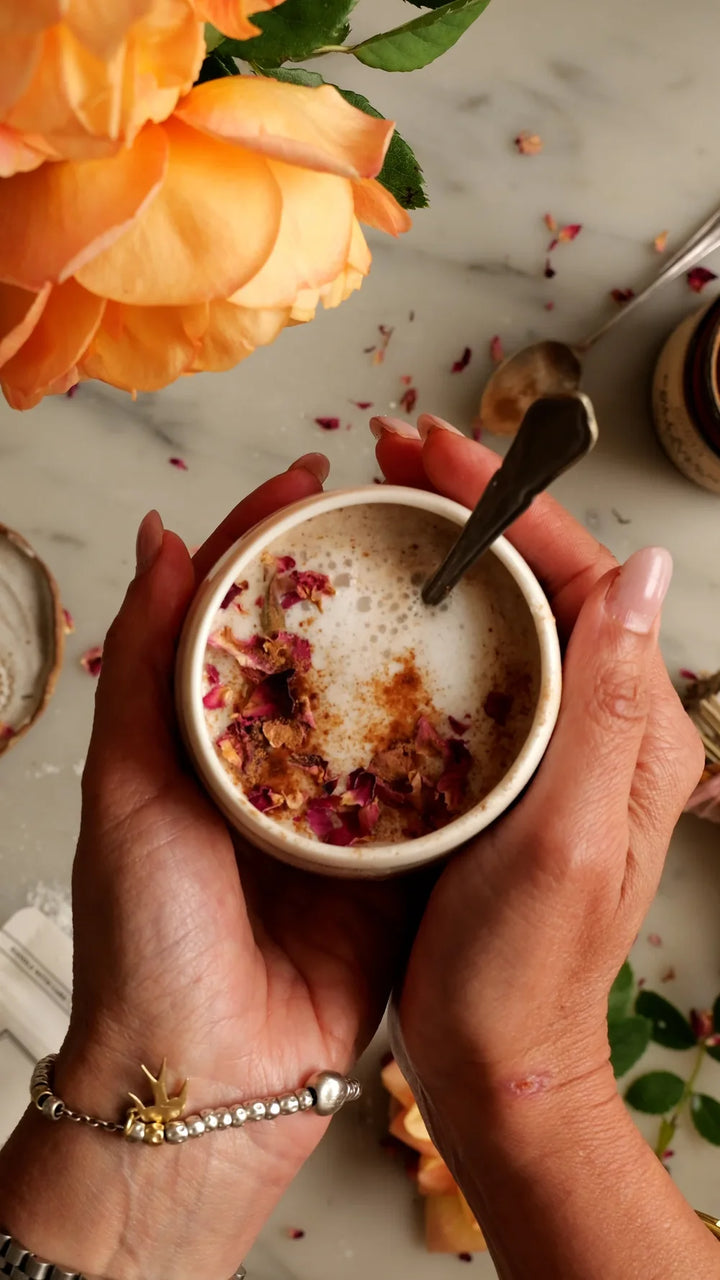 Collagen Booster Powder: Dirty Rose Chai 113 g - wärmend