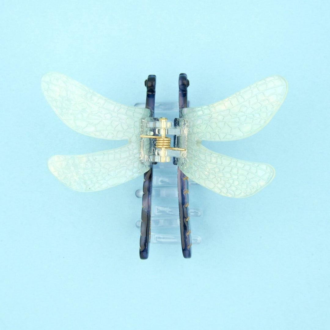 Coucou Suzette Dragonfly Hair Claw - Produktbild blauer Hintergrund