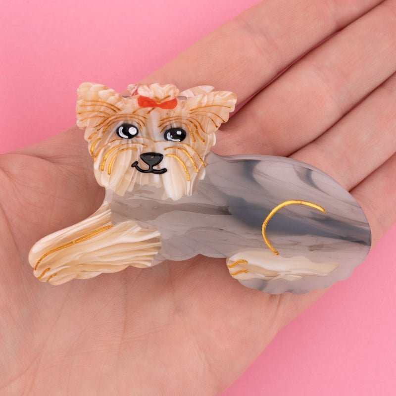 Coucou Suzette Yorkshire Hair Claw - Handmodel