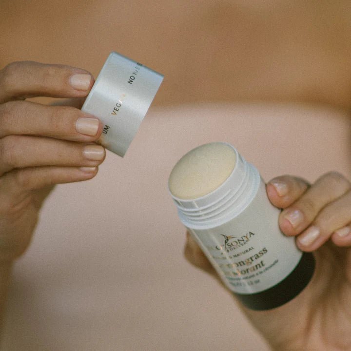 Eco by Sonya Naturkosmetik Deodorant Lemongrass Close up