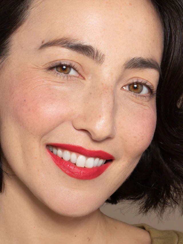 ILIA Color Block Lipstick Grenadine – warmes Korallenrot - zurückhaltend und hübsch