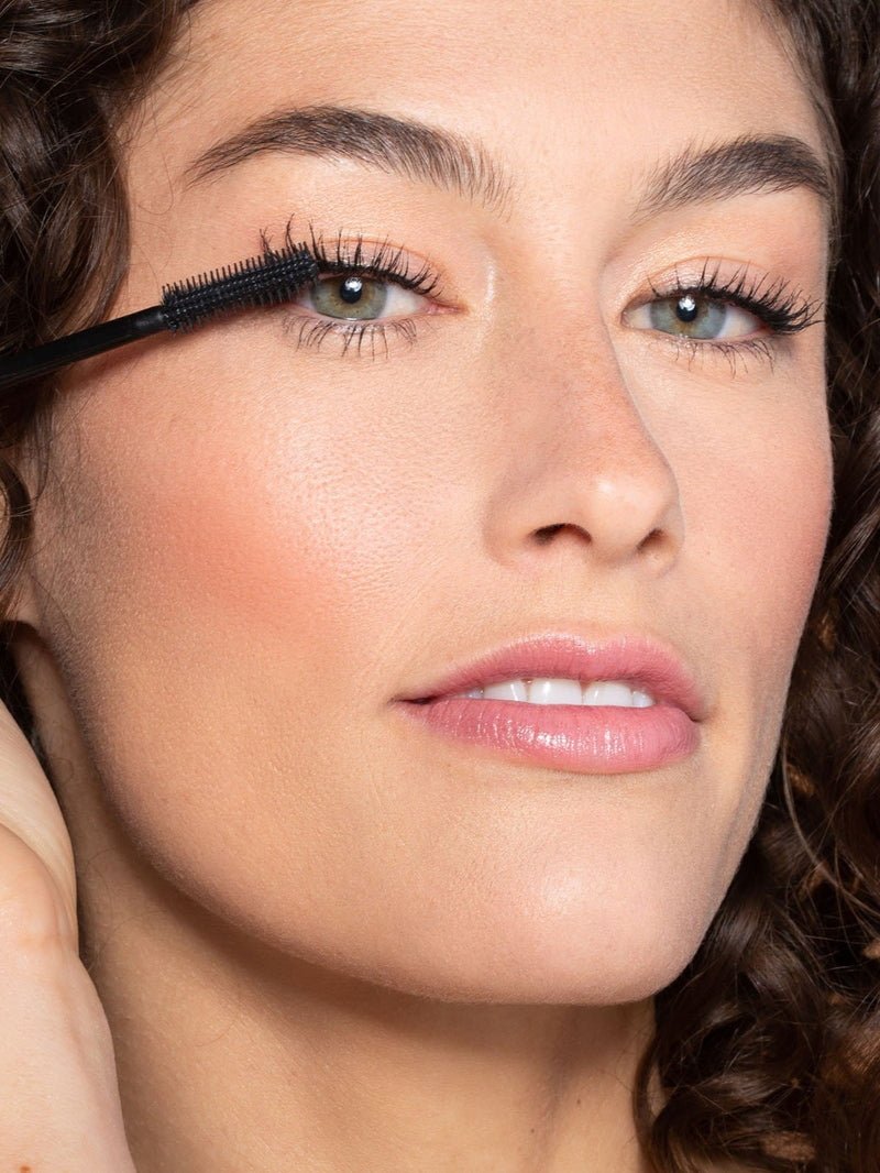 Limitless Lash Mascara Ergebnis - Lange voluminöse Wimpern