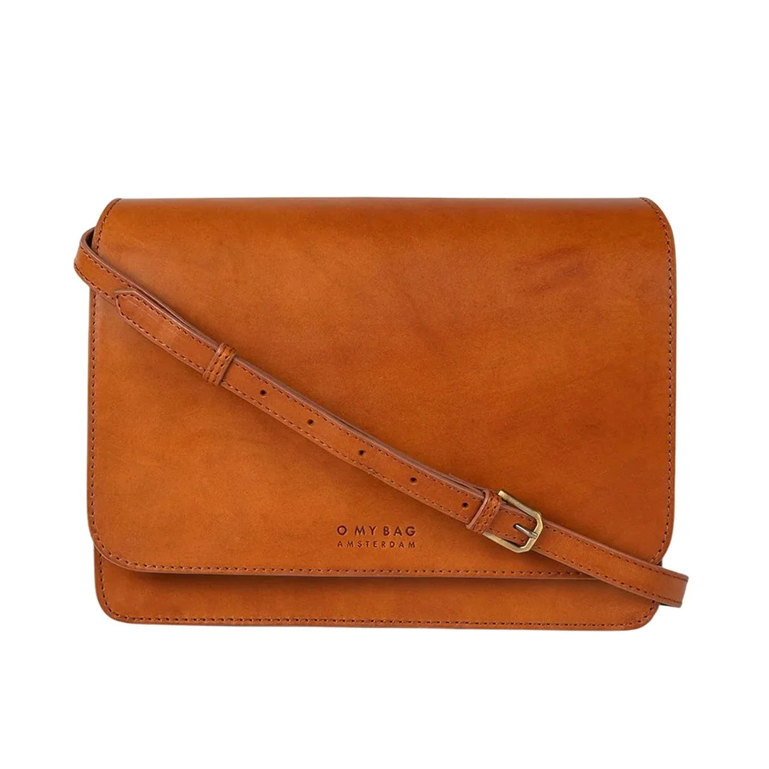 O My Bag Audrey Cognac – hochwertige braune Ledertasche aus robustem Classic Leather mit verstellbarem Lederriemen