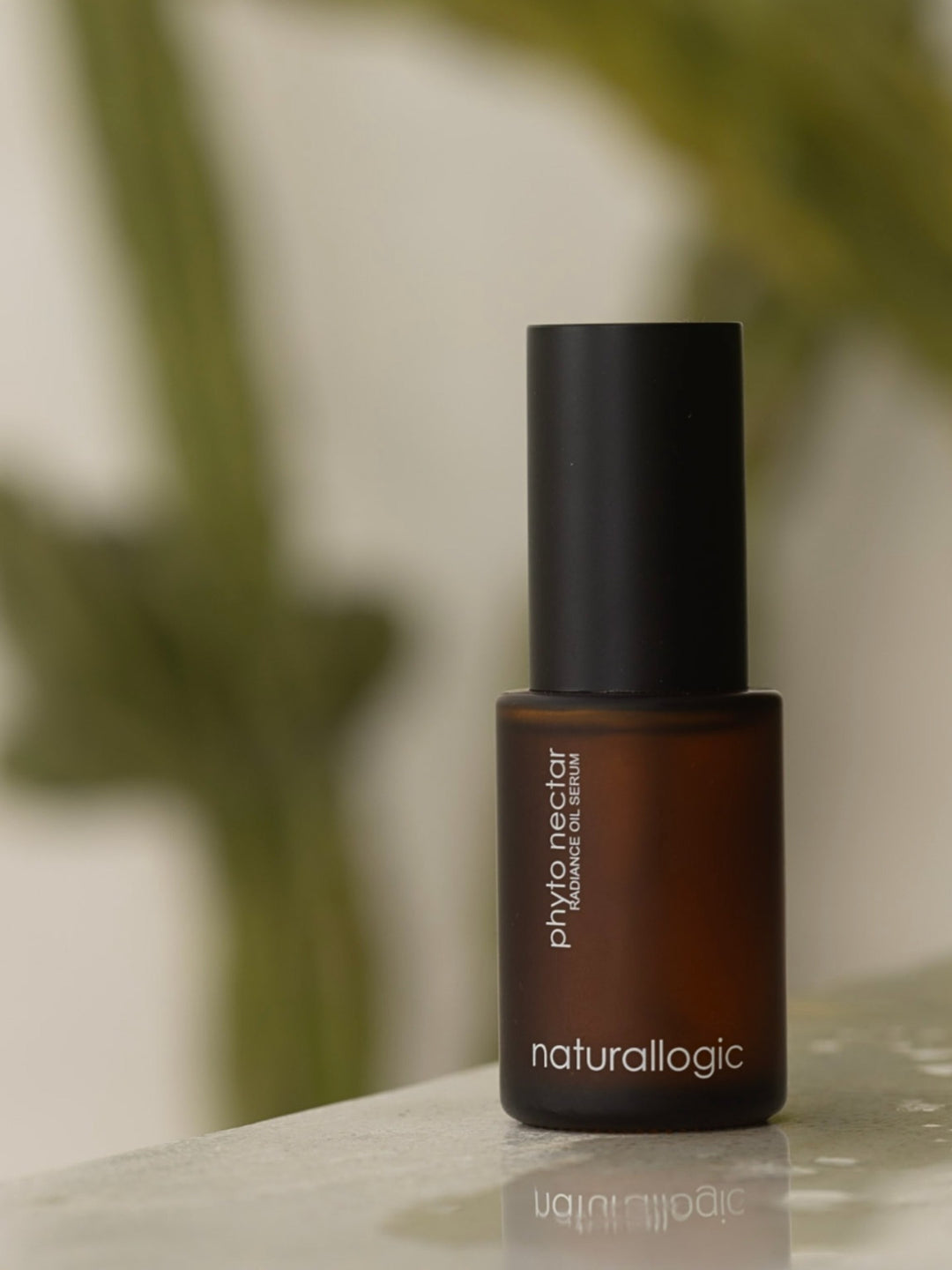 Phyto Nectar Radiance Oil Serum - Mood image