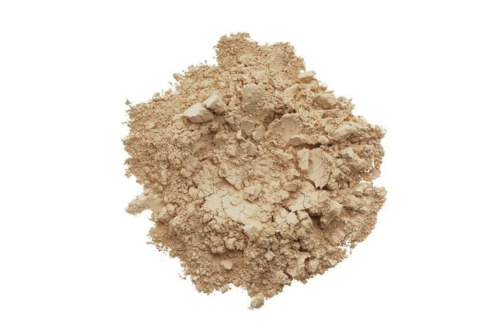 INIKA Organic Loose Mineral Foundation SPF 25 - Strength Swatch