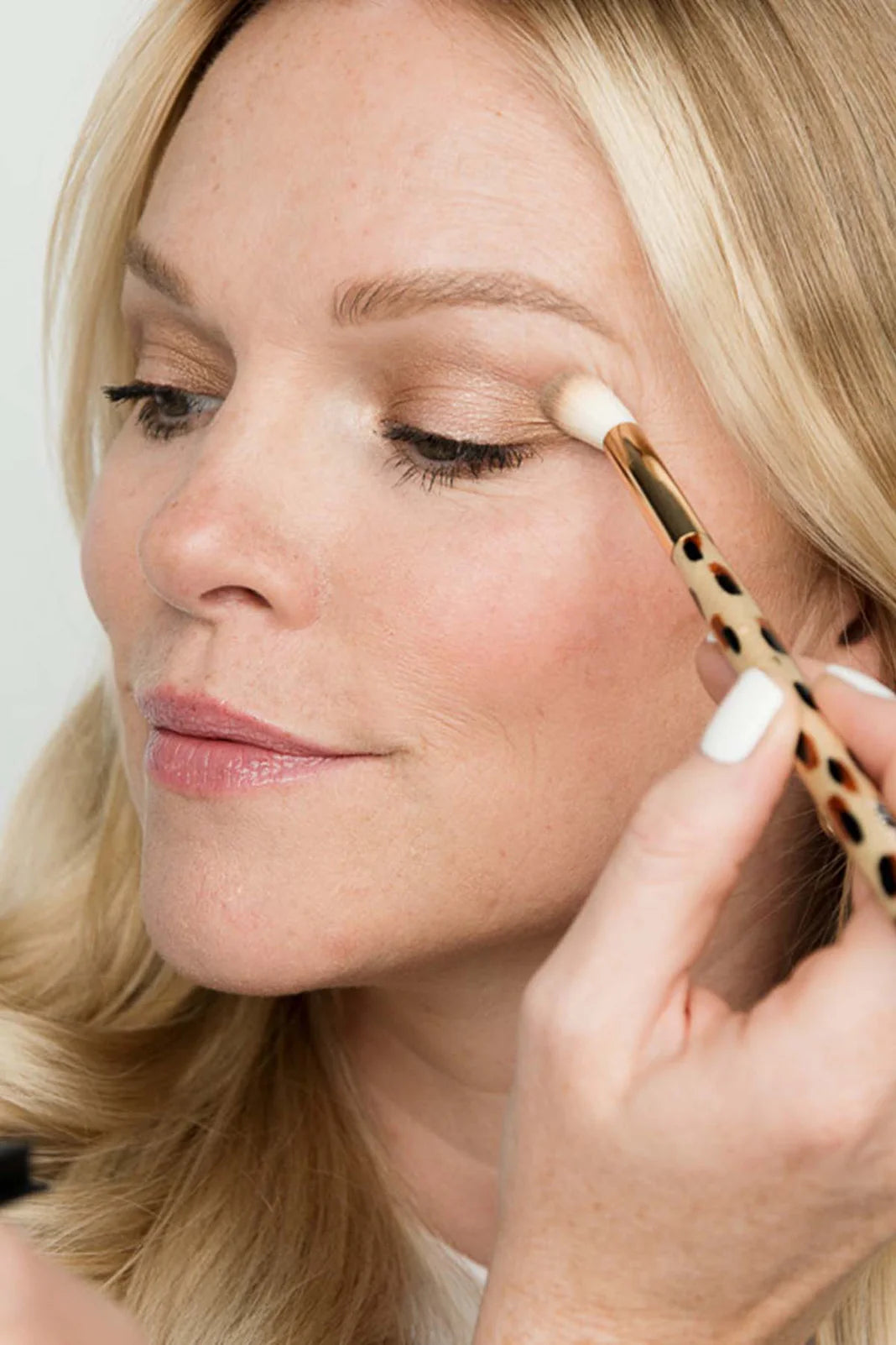 Eyeshadow Champagne Model