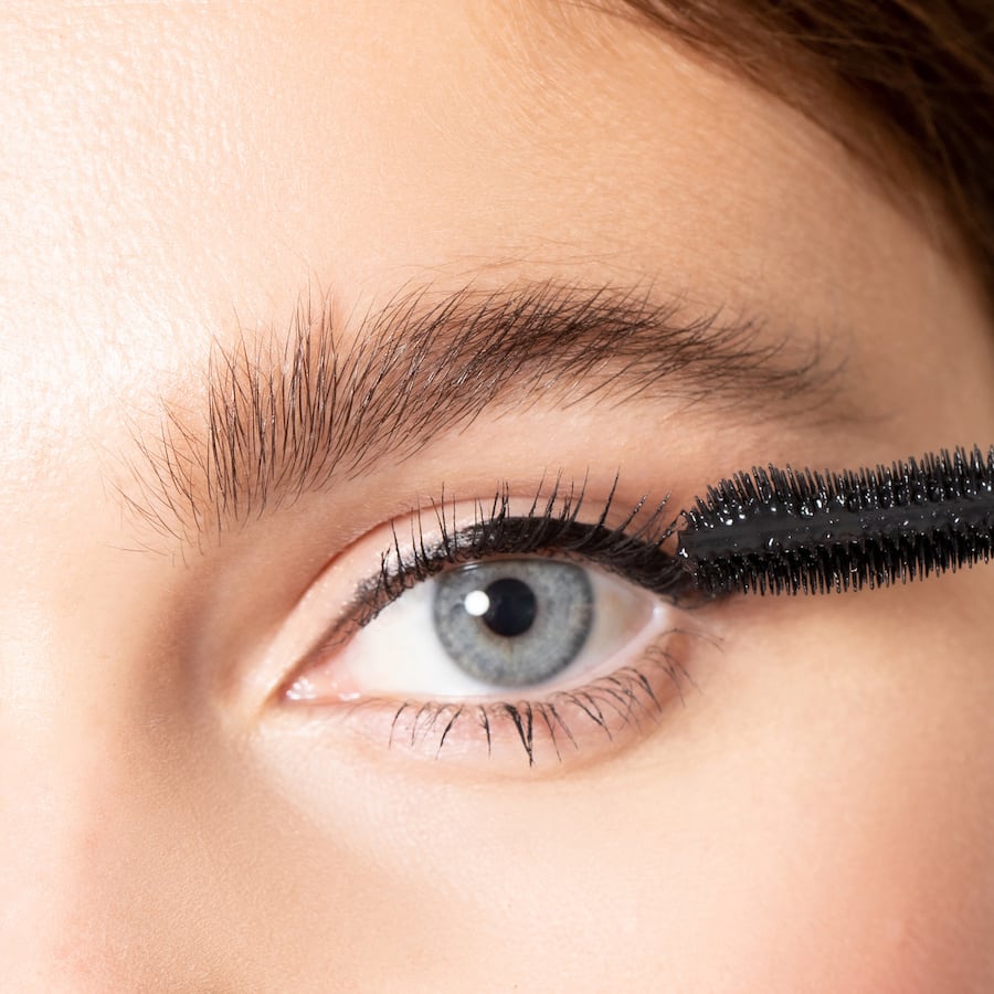 Le Mascara 410 Le Noir Cassiopée - Close up