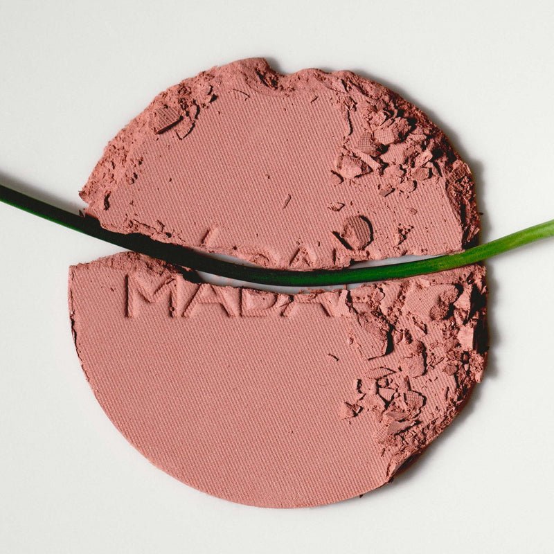 Magnetic Blush Bare Blossom Mood