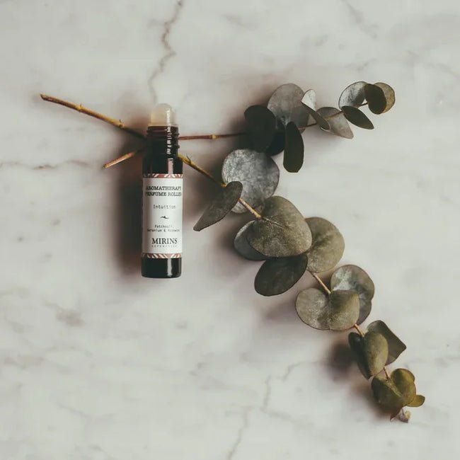 Perfume Roller Intuition - Patchouli, Rosewood & Geranium 10 ml - Mood image