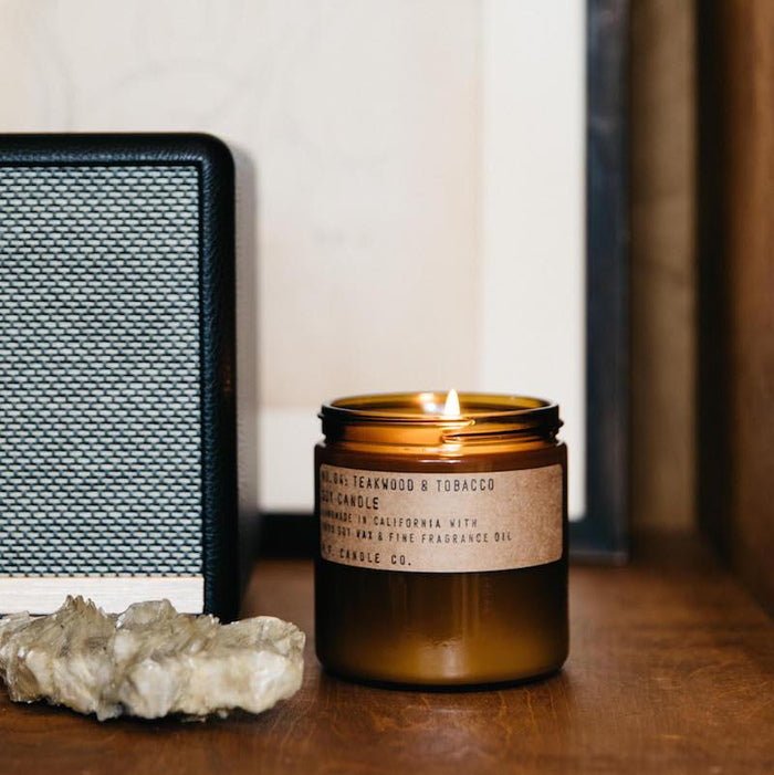 P.F. Candle Co. No. 04 Teakwood & Tobacco 204 g Mood