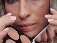 Und Gretel Palette Nomad Video