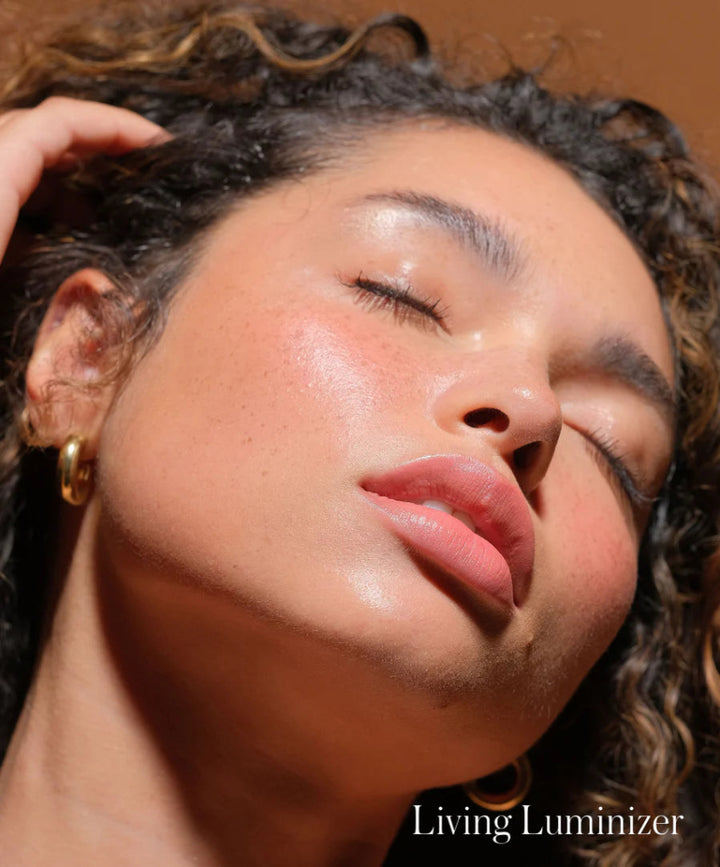 RMS Beauty Living Luminizer Model