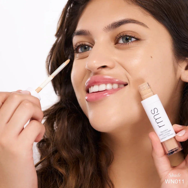 RMS Beauty Revitalize Hydra Concealer - Model Anwendung