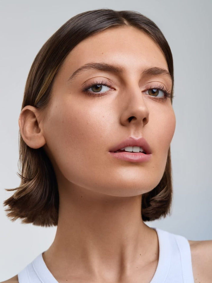 Beste CCC Cream Serum Foundation Medium Model 2