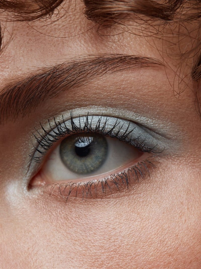 Imbe Eyeshadow Ice Blue Eye Make-up
