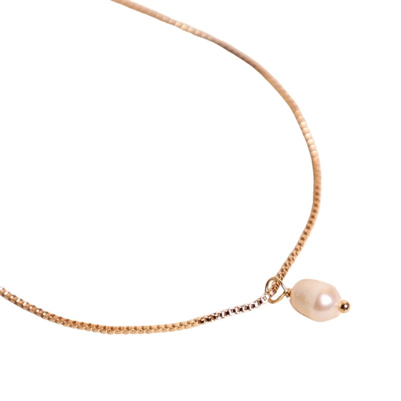 Waekura Madone Necklace - Freisteller
